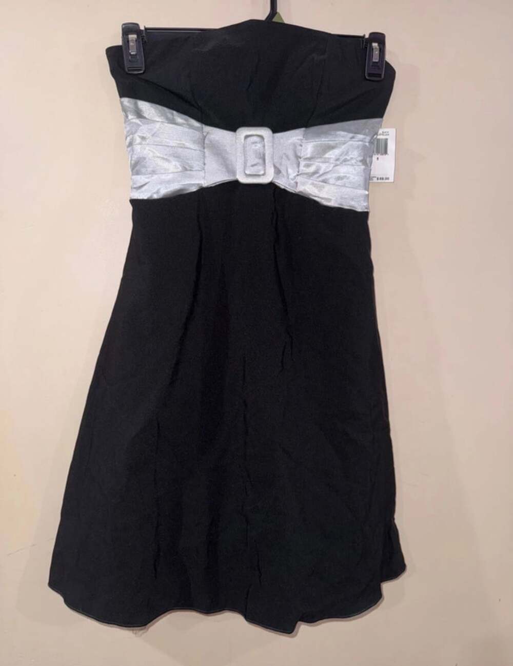 Star Vixen Strapless Dress Size 5 Black Silver Bow